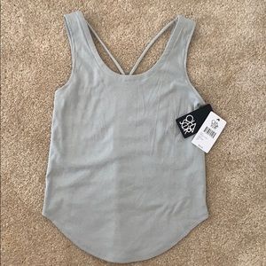 Workout tank top